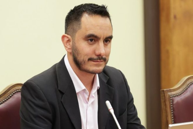 Director Nicolás Hurtado expone ante la Comisión de Gobierno Interior de la Cámara.
