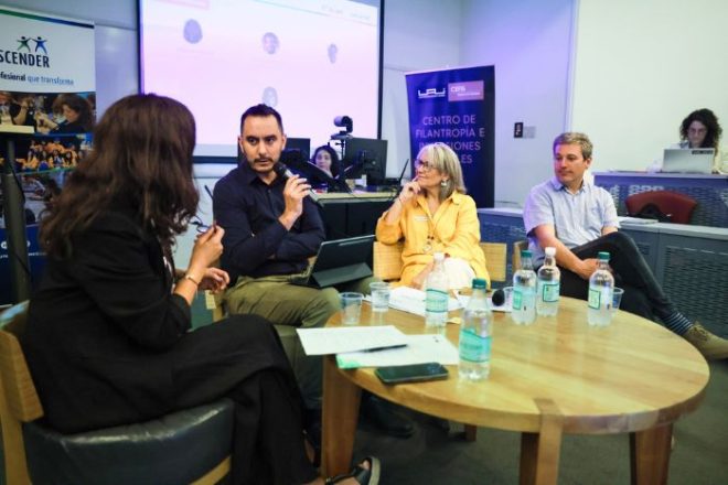 El director de la DOS, Nicolás Hurtado, participó en el lanzamiento de los resultados de la Encuesta Nacional de Voluntariado